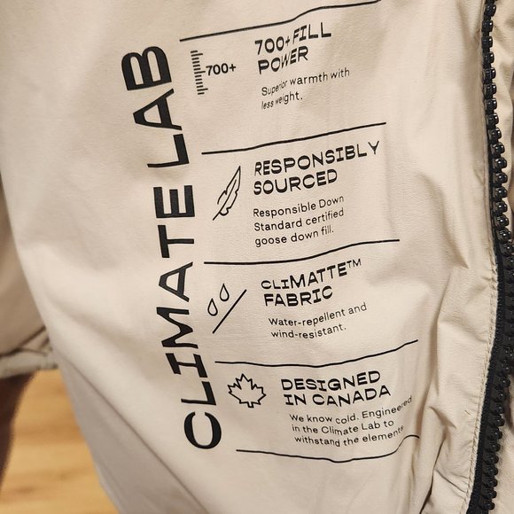 Aritzia Super Puff Original XL *Brand new* jacket - Picture 4 of 6